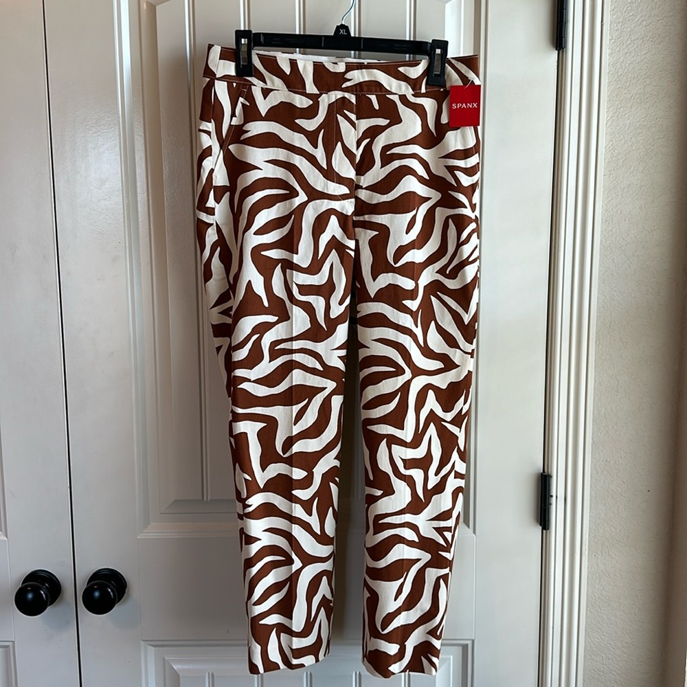 BRAND NEW SPANX ANKLE PANTS